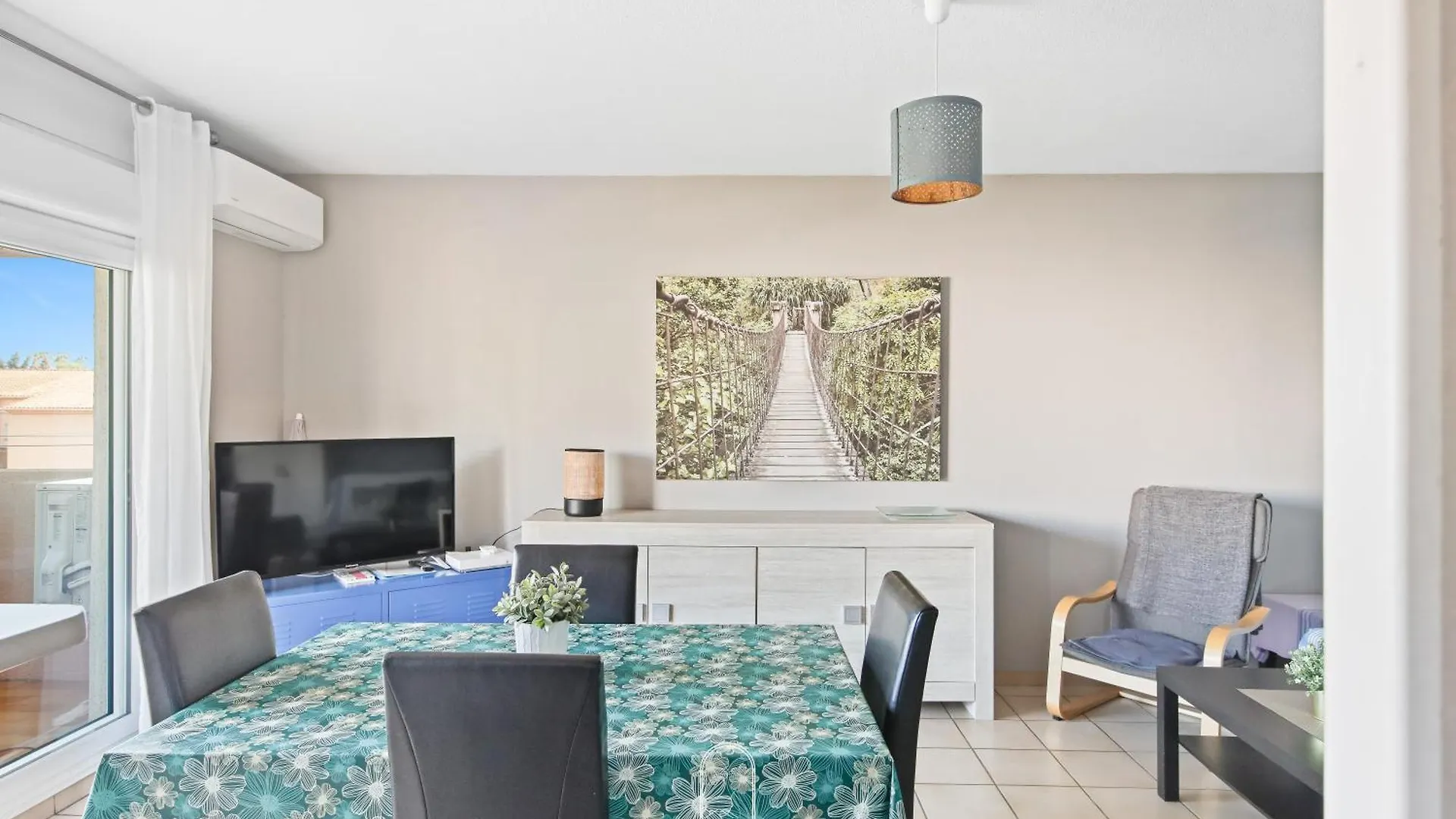 Hyeres Proche Centre - Appartement 1 Chambre Clim Pk Wifi By Hc 0*,